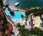 Club & Hotel Letoonia: Территория отеля