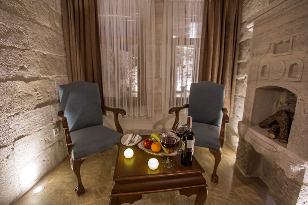 Imperial Cave Suites Hotel & Spa: Room TWIN DELUXE