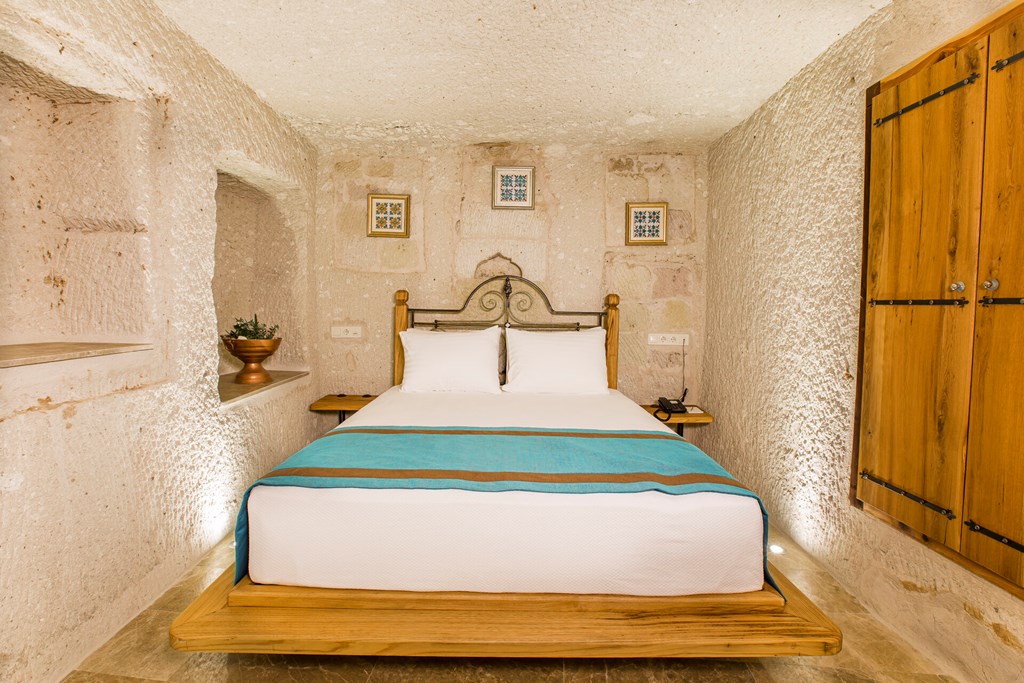 Imperial Cave Suites Hotel & Spa: Room SUITE KING SIZE BED