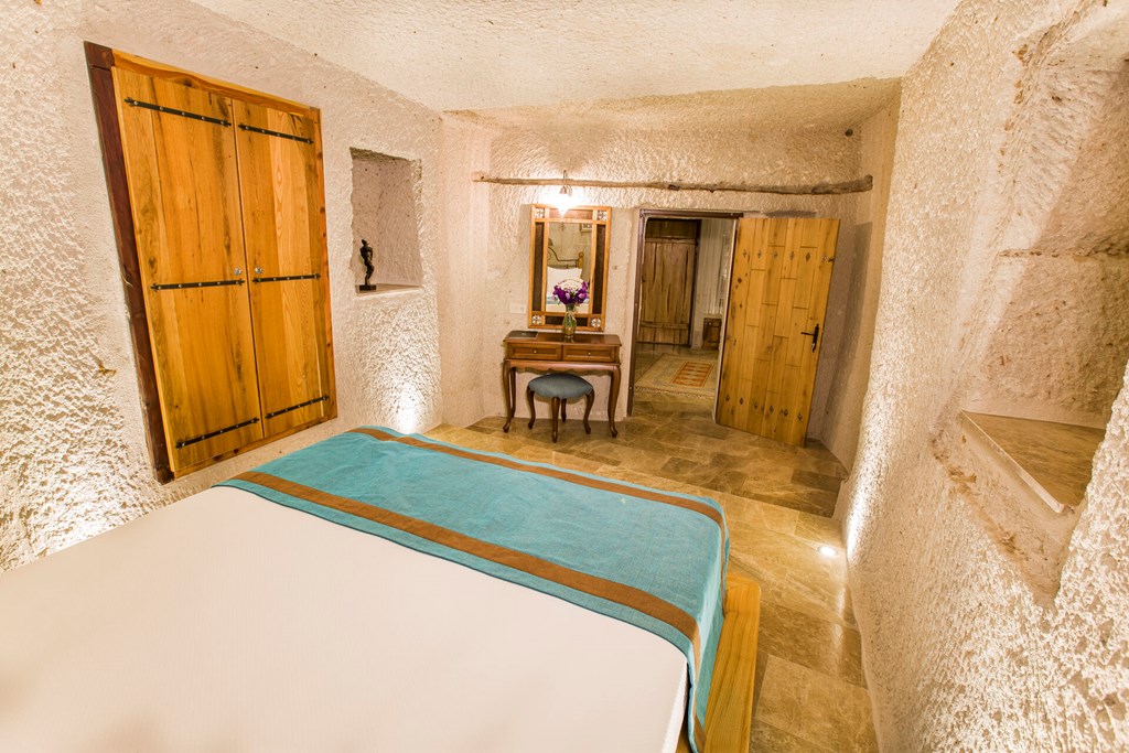 Imperial Cave Suites Hotel & Spa: Room SUITE KING SIZE BED