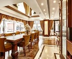 Beethoven Istanbul Hotel: Территория отеля