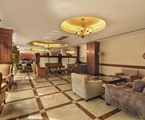 Taksim Metropark Hotel: Территория отеля