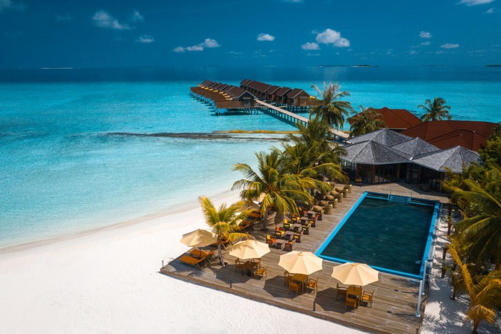 Dhigufaru Island Resort: Pool