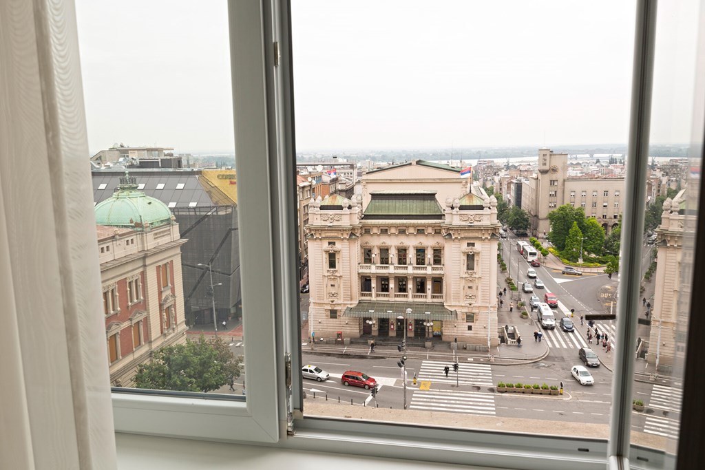 Five Points Square - City Center: General view