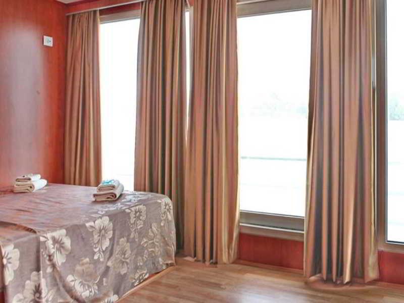 Compass River City Botel: Room APARTMENT STANDARD