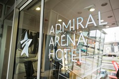 Hotel Admiral Arena Garni: General view - photo 4