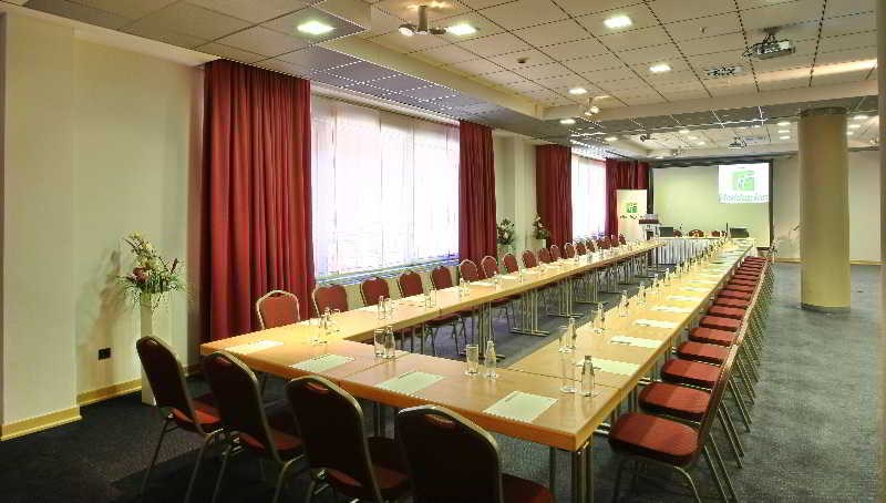 Holiday Inn Belgrade: Conferences