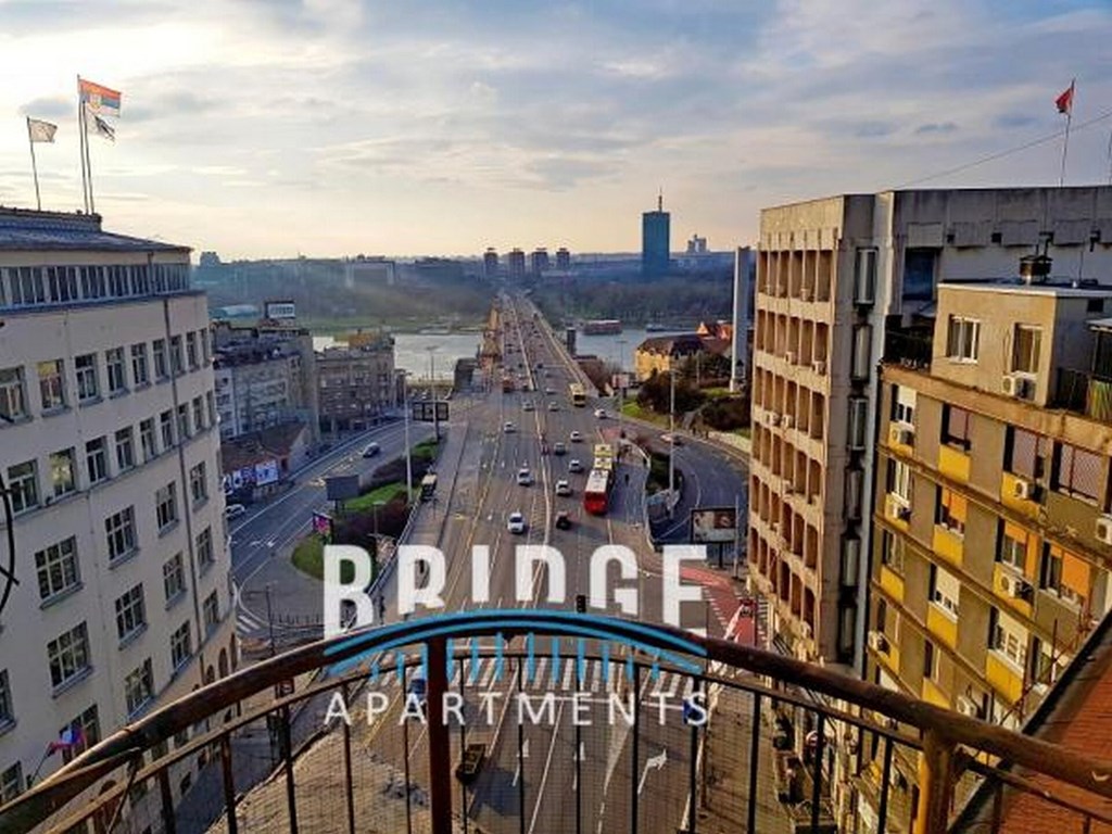 Bridge Apart Belgrade: General view