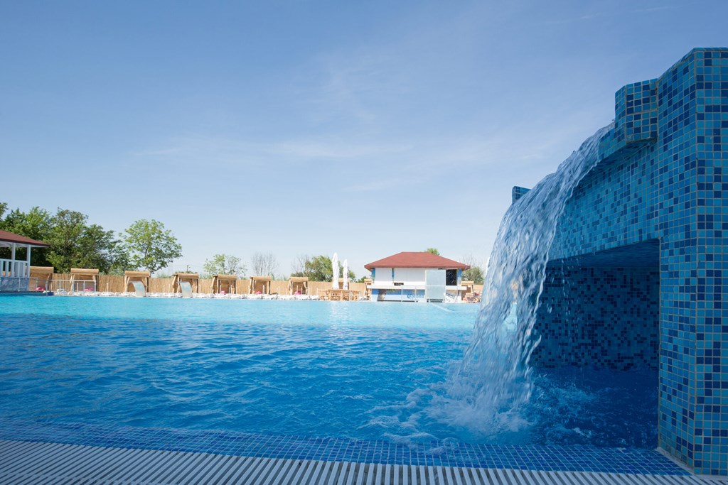 FLAMINGO RESORT: Pool