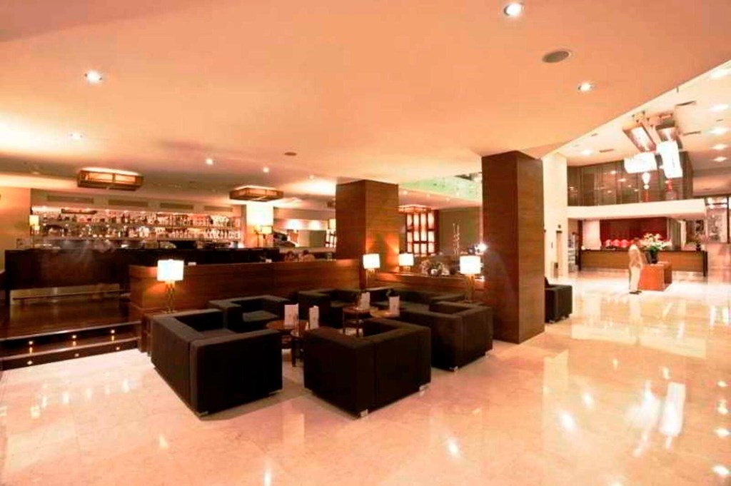 Dedeman Istanbul: Lobby