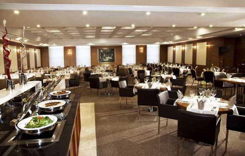 Dedeman Istanbul: Restaurant