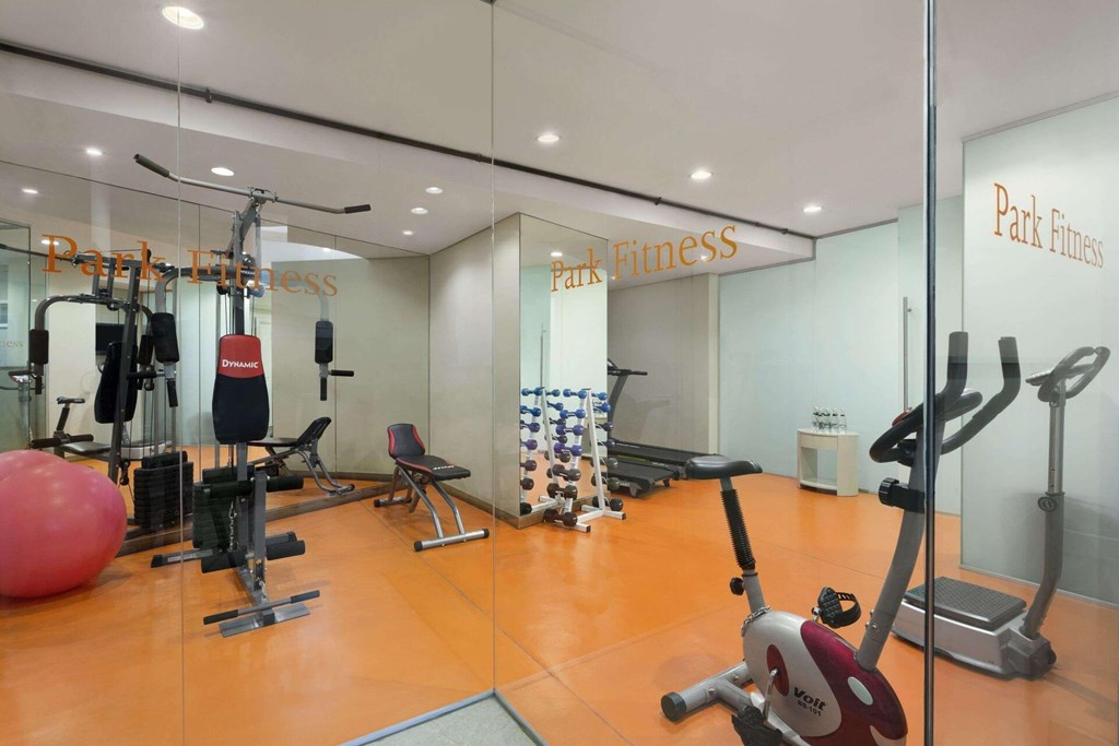 Ramada by Wyndham Istanbul Grand Bazaar: Sports and Entertainment