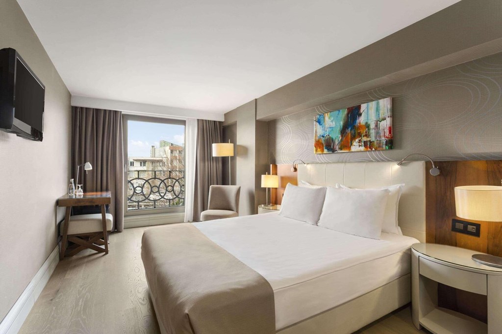 Ramada by Wyndham Istanbul Grand Bazaar: Room Room WITH DOUBLE BED