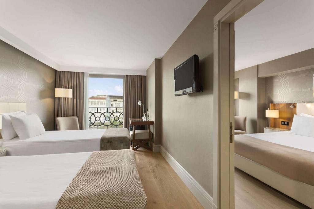 Ramada by Wyndham Istanbul Grand Bazaar: Room SUITE WITH DOUBLE BED