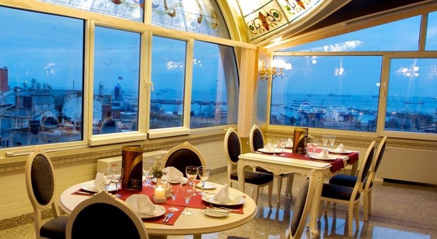 Marmaray: Restaurant