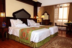 Arabian Courtyard Hotel & Spa: Room - photo 4