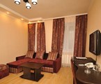 Grand Viktoriya (Dombaj) Otel`: Люкс 2-комнатный