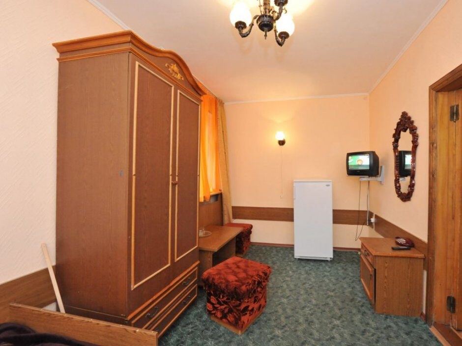 Snezhinka (Dombaj) Otel`: Стандарт 2-местный в корпусе 2 Стандартный 2-местный 1-комнатый