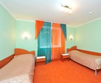 Snezhinka (Dombaj) Otel`: 2-местный Junior suite