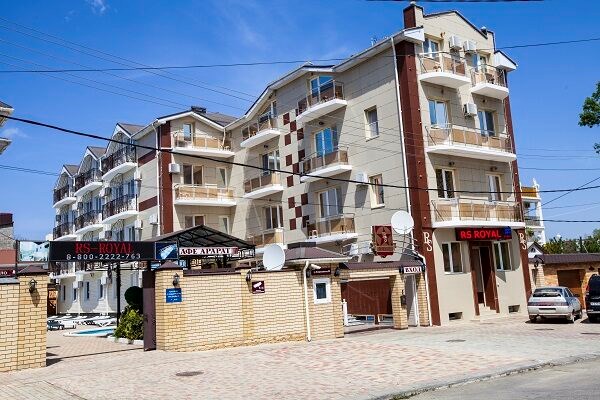 RS-Royal(Anapa) Otel`: Фасад