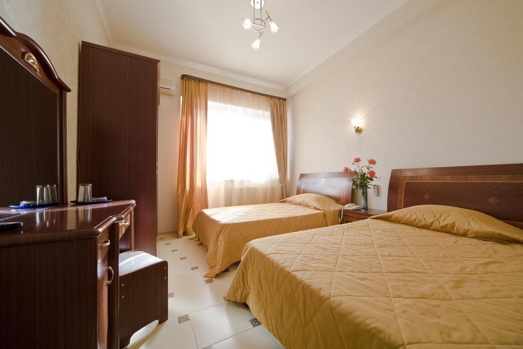 RS-Royal(Anapa) Otel`: Стандартный 3-местный (без балкона)