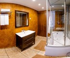 Solnechny`j Park Hotel&SPA 4* Otel`: Люкс 2-местный 2-комнатный С/у