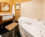 Solnechny`j Park Hotel&SPA 4* Otel`: Люкс 2-местный 5-комнатный С/у