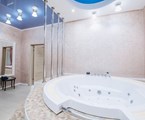 Lesnoj (by`vsh. Heliopark) Park-otel`: Сьют 2-местный 2-комнатный "SUITE JACUZZI" Сьют 2-местный "JACUZZI"