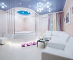 Lesnoj (by`vsh. Heliopark) Park-otel`: Сьют 2-местный 2-комнатный "SUITE JACUZZI" Сьют 2-местный "JACUZZI"