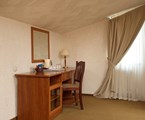 COUNTRY RESORT Otel`: Люкс Suite Country 2-местный 1-комнатный  корп.1-4 Люкс «Кантри» 2-местный 5