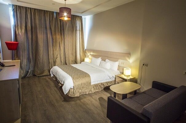 Chulkovo klab otel` Otel`: Стандарт 2-местный 1-комнатный с двуспальной кроватью номер с большой кроватью (11)