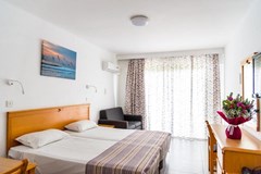 Helios Bay Hotel Apartment - photo 20