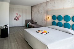 FUN&SUN Vangelis Hotel & Suites: Deluxe superior room  - photo 38