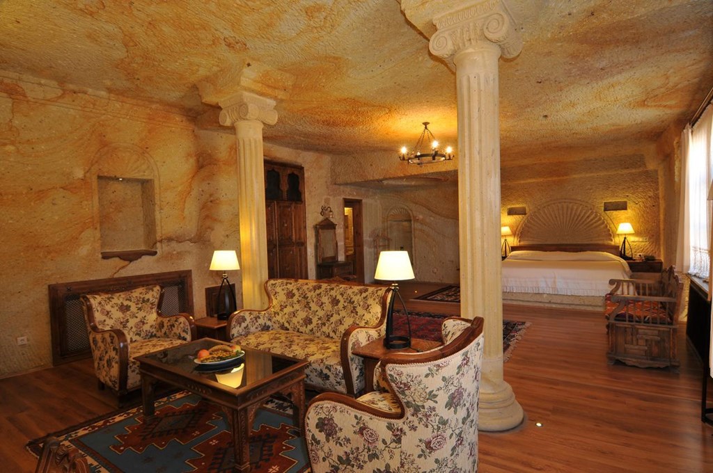 Alfina Cave Hotel