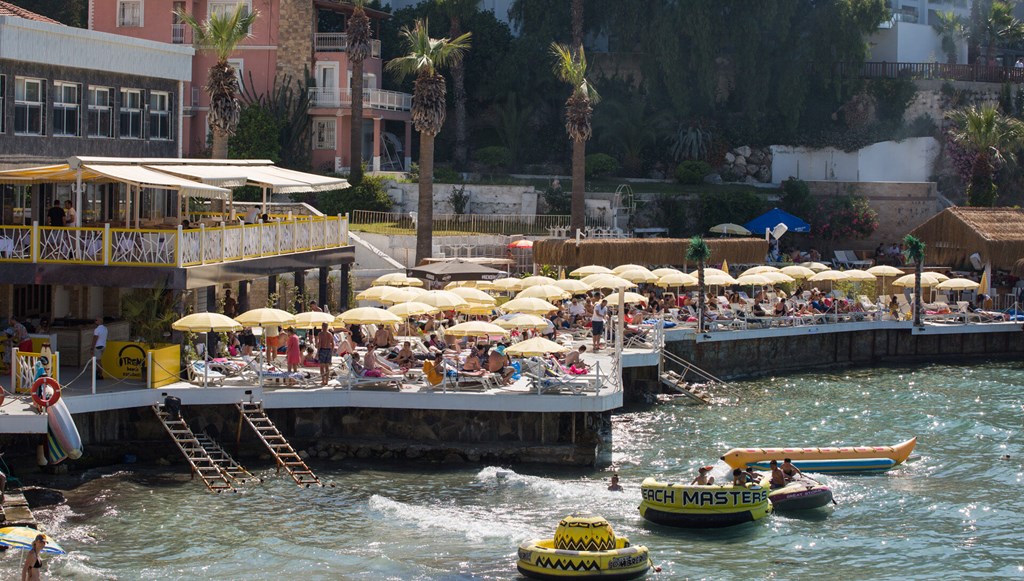 Marti Beach Hotel: General view