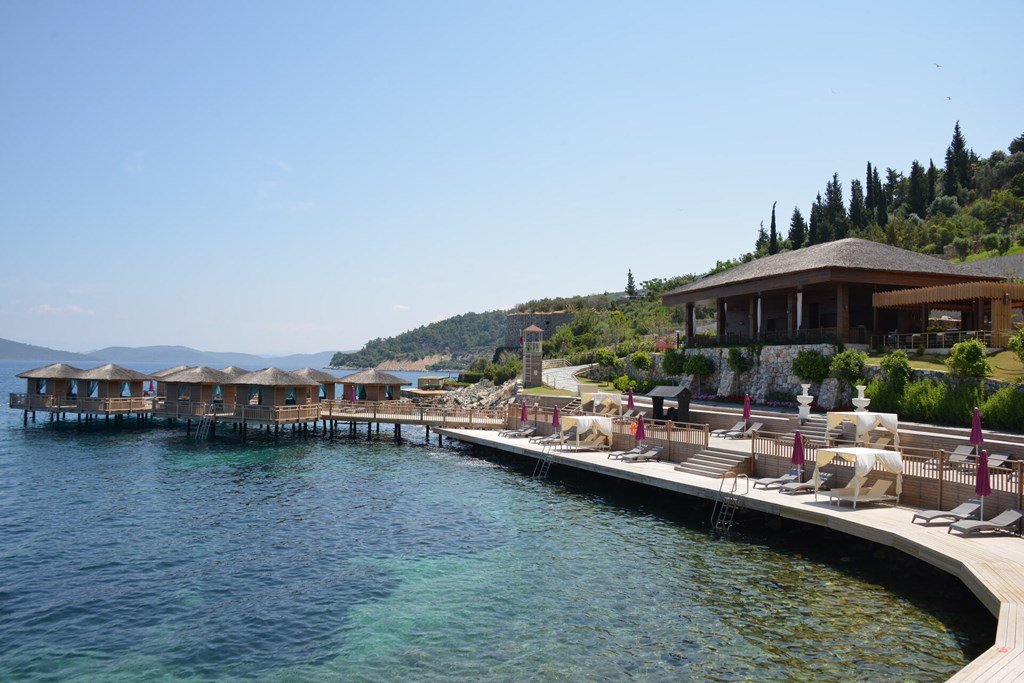 Be Premium Bodrum: Beach