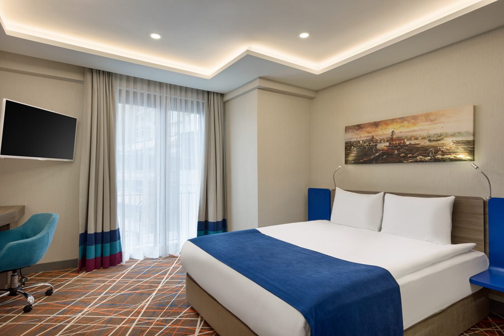 TRYP by Wyndham Istanbul Taksim: Room