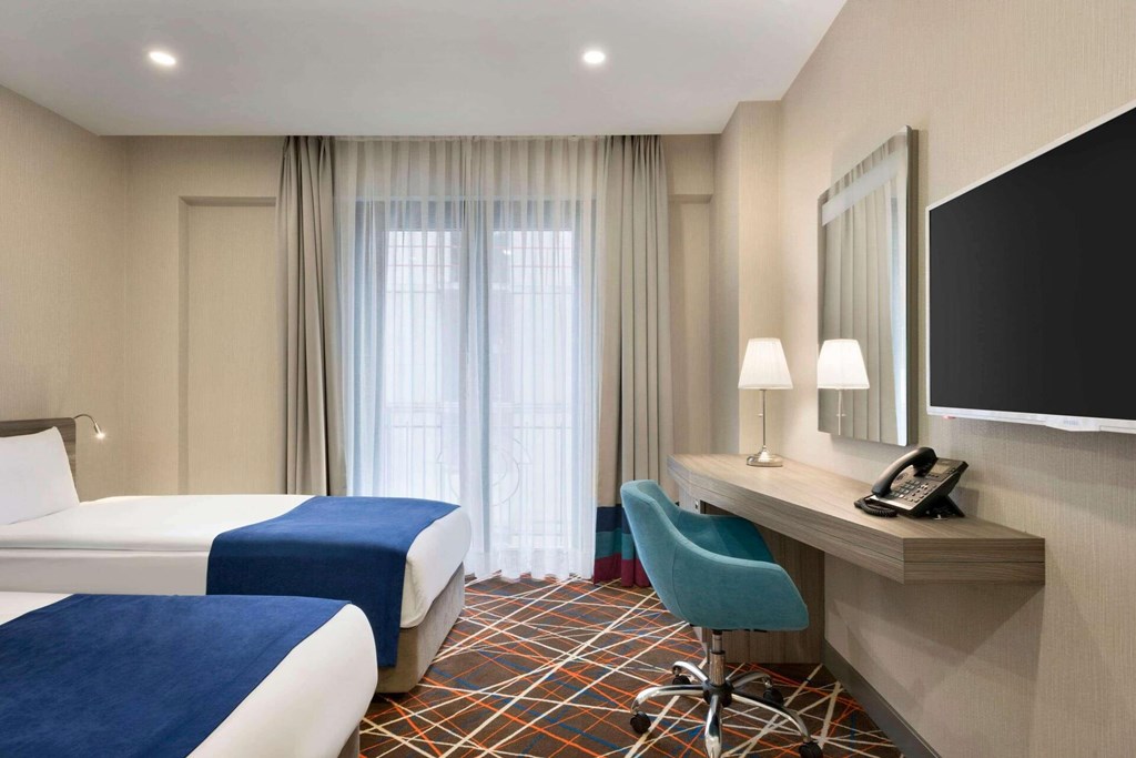 TRYP by Wyndham Istanbul Taksim: Room TWIN NON SMOKING