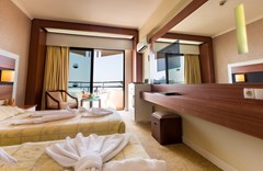 Derici Hotel: Room TRIPLE SIDE SEA VIEW - photo 75