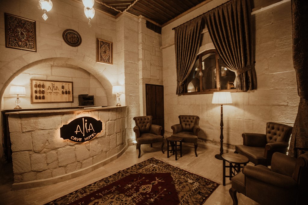 ALIA CAVE HOTEL: Lobby