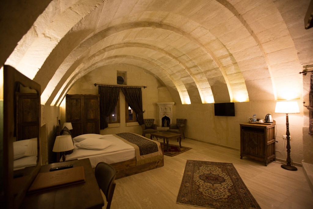 ALIA CAVE HOTEL: Room SUITE HONEYMOON