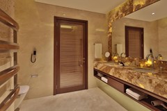 Ariana Sustainable Luxury Lodge: Room CAVE DELUXE - photo 40