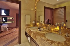 Ariana Sustainable Luxury Lodge: Room CAVE DELUXE - photo 41