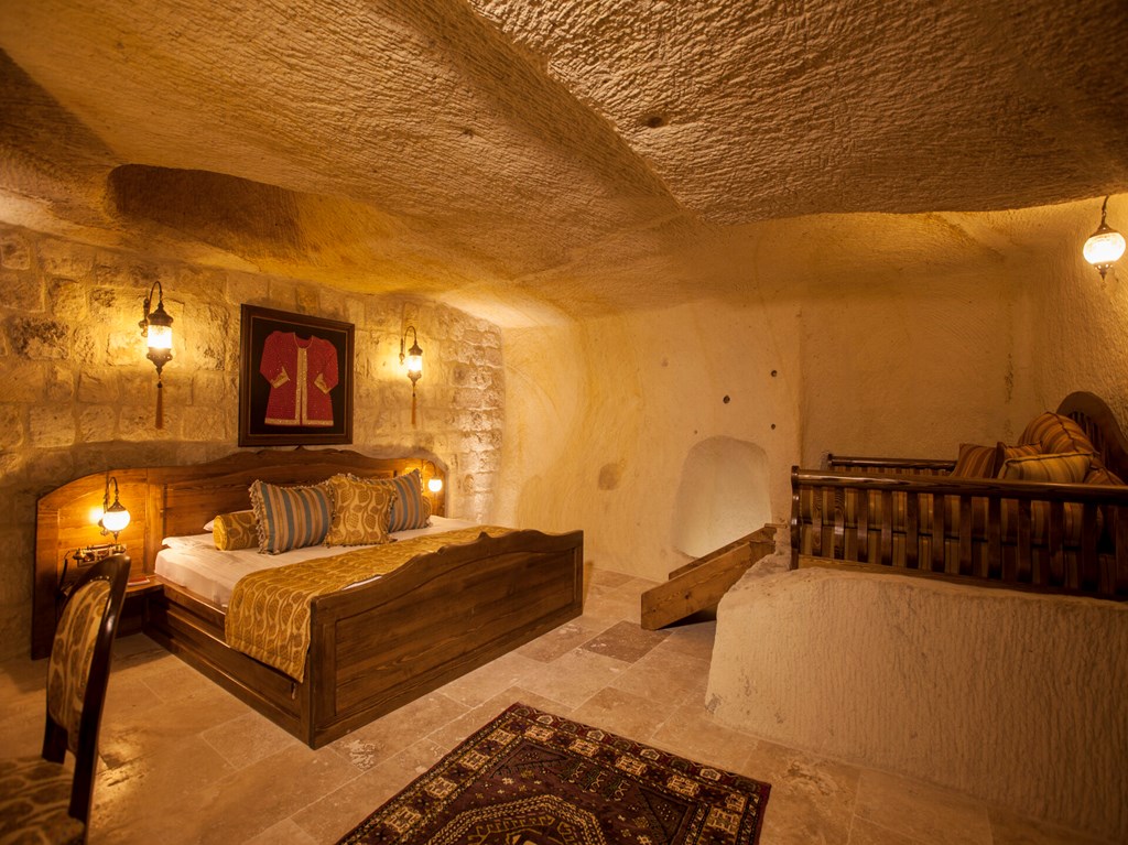 Kayakapi Premium Caves - Cappadocia: Room CAVE STANDARD