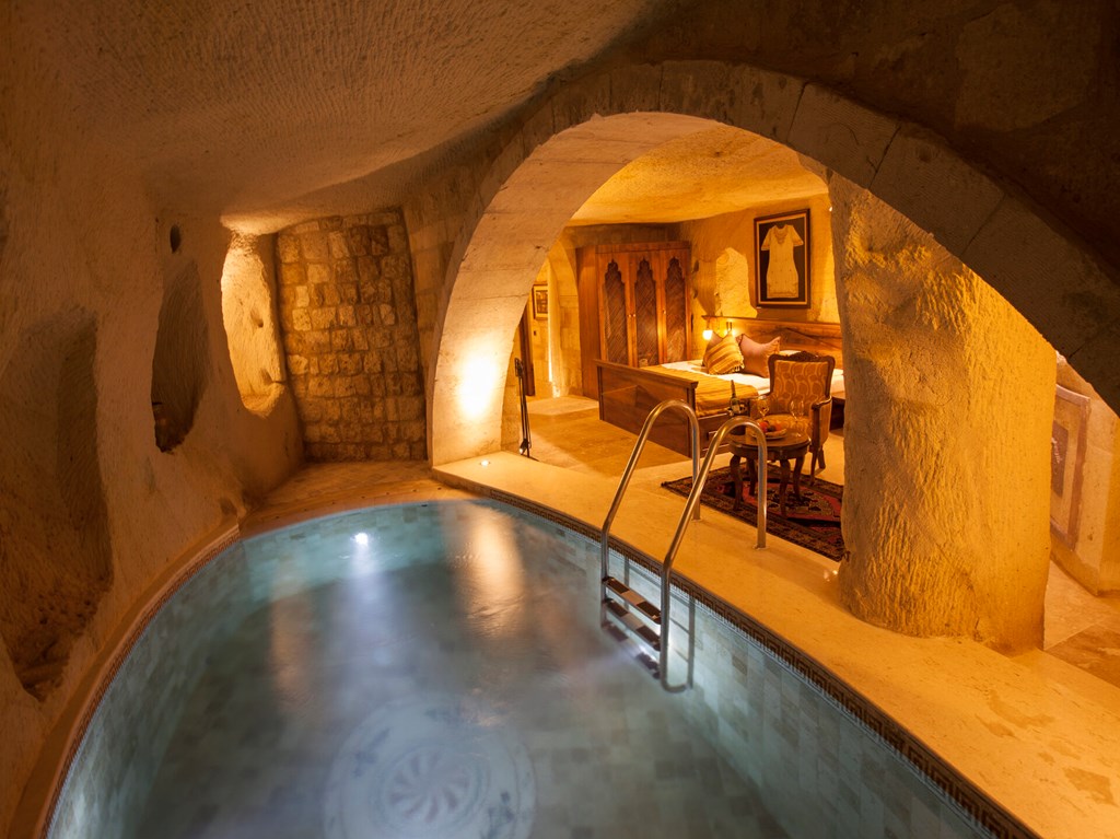 Kayakapi Premium Caves - Cappadocia: Room CAVE DELUXE