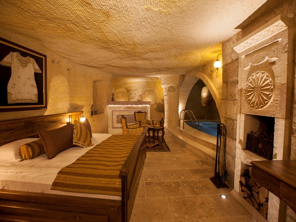 Kayakapi Premium Caves - Cappadocia: Room CAVE DELUXE