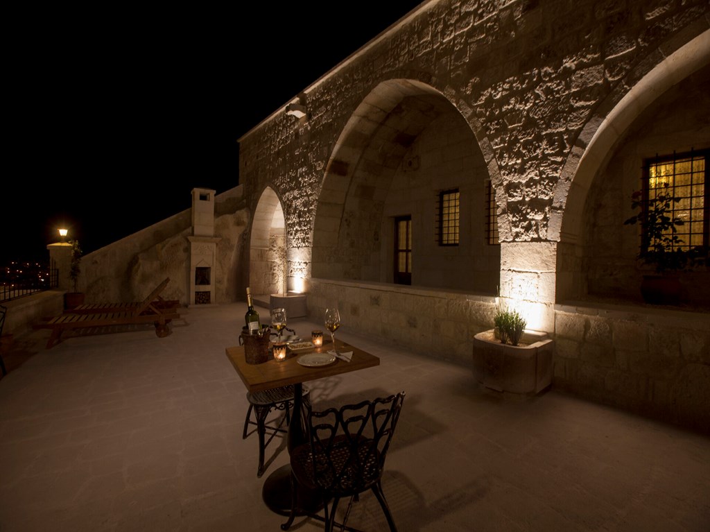 Kayakapi Premium Caves - Cappadocia: Room CAVE LUXURY