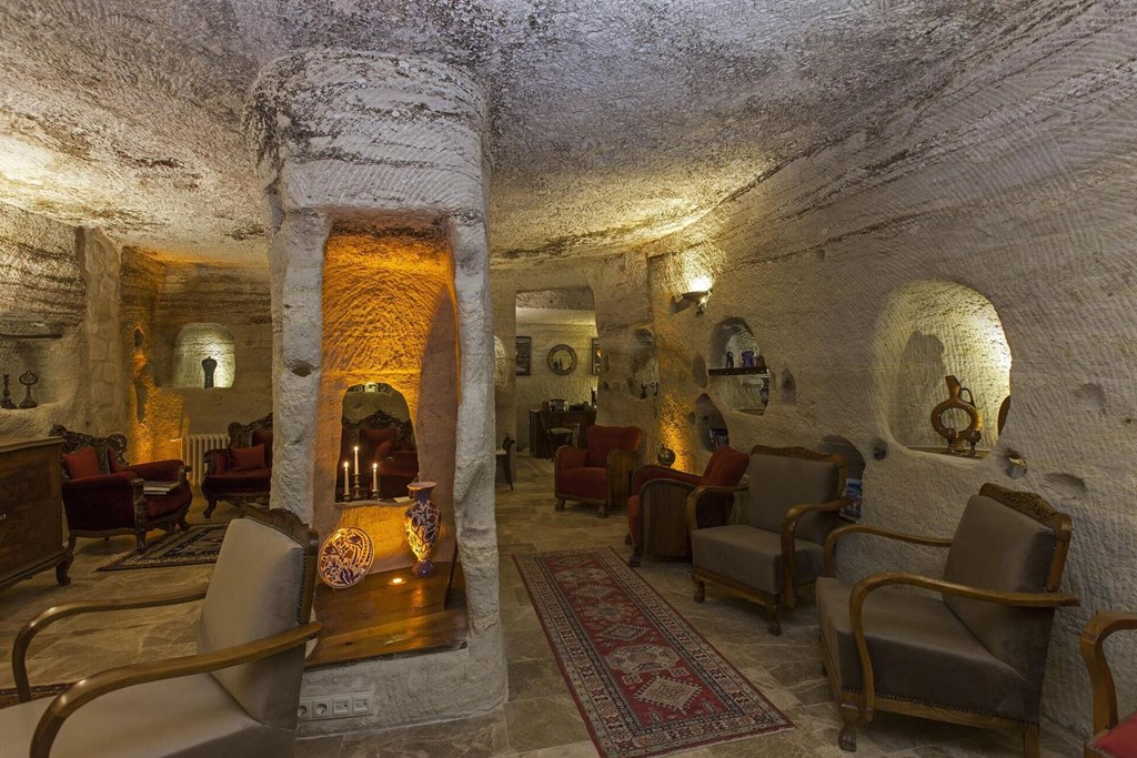 Mithra Cave Hotel Special Class: Lobby