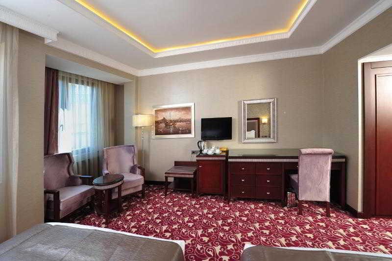 Emporium Hotel Istanbul: Room QUADRUPLE DELUXE