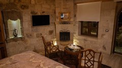 Elika Cave Suites - photo 4